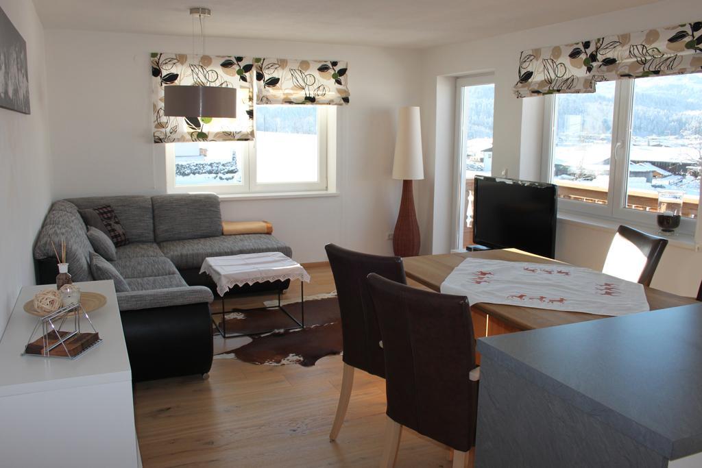 Apartment Am Birkenweg Oberndorf in Tirol Esterno foto